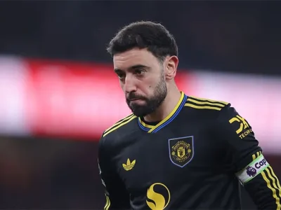 BOM TẤN: Bruno Fernandes đòi MU 400.000 bảng/tuần, Shearer ném đá Amorim, Chelsea gây sốc Dortmund