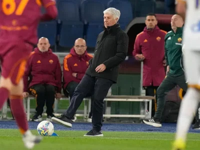 Tiêu 111,5 triệu euro vẫn vô ích, Roma thảm bại dưới tay Gasperini