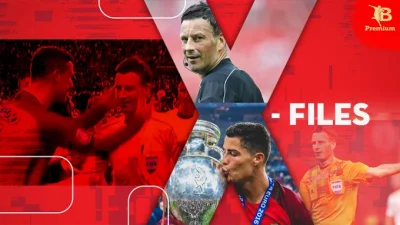 Cú ôm 'gây sốc' của Ronaldo: Khoảnh khắc trọng tài Clattenburg 'đỏ mặt' ở EURO 2016 1